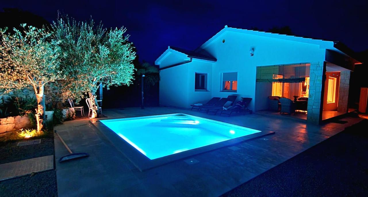 Villa Nevera Omišalj Kültér fotó